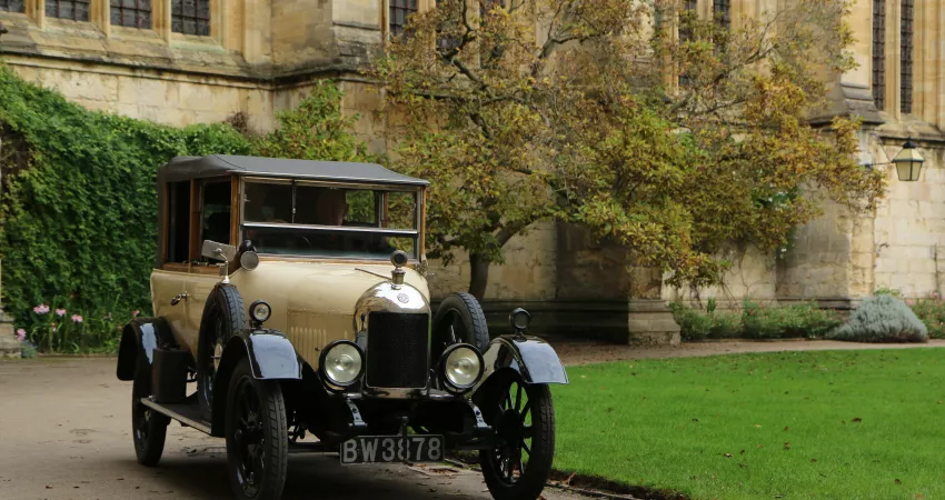 The 1921 Morris Oxford in Great Quad