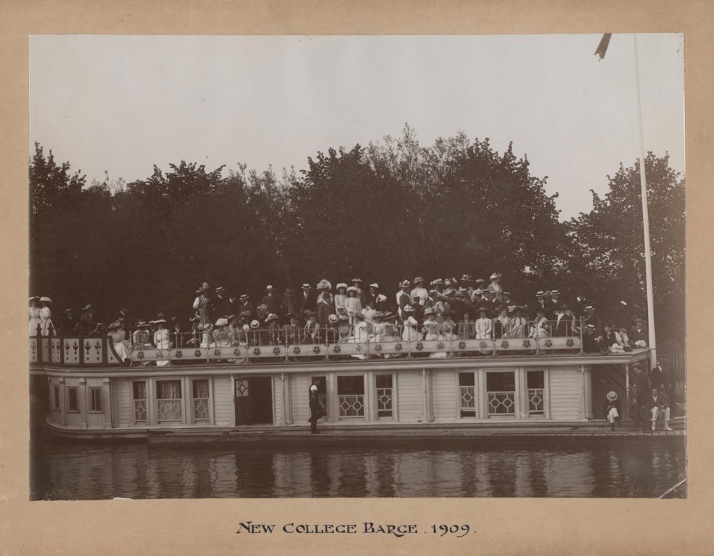 NCA JCR/R/Elkington, Photograph of New College Barge with spectators watching the Summer Eights, 1909 NCA JCR/R/Elkington, Photograph of New College Barge with spectators watching the Summer Eight, 1909
