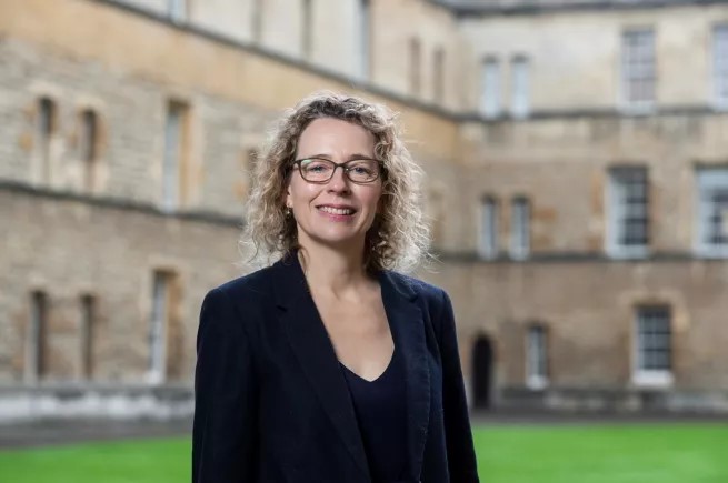 Polly Waite, Tutorial Fellow at New College, and Honorary Consultant Clinical Psychologist (Oxford Health NHS Foundation Trust)