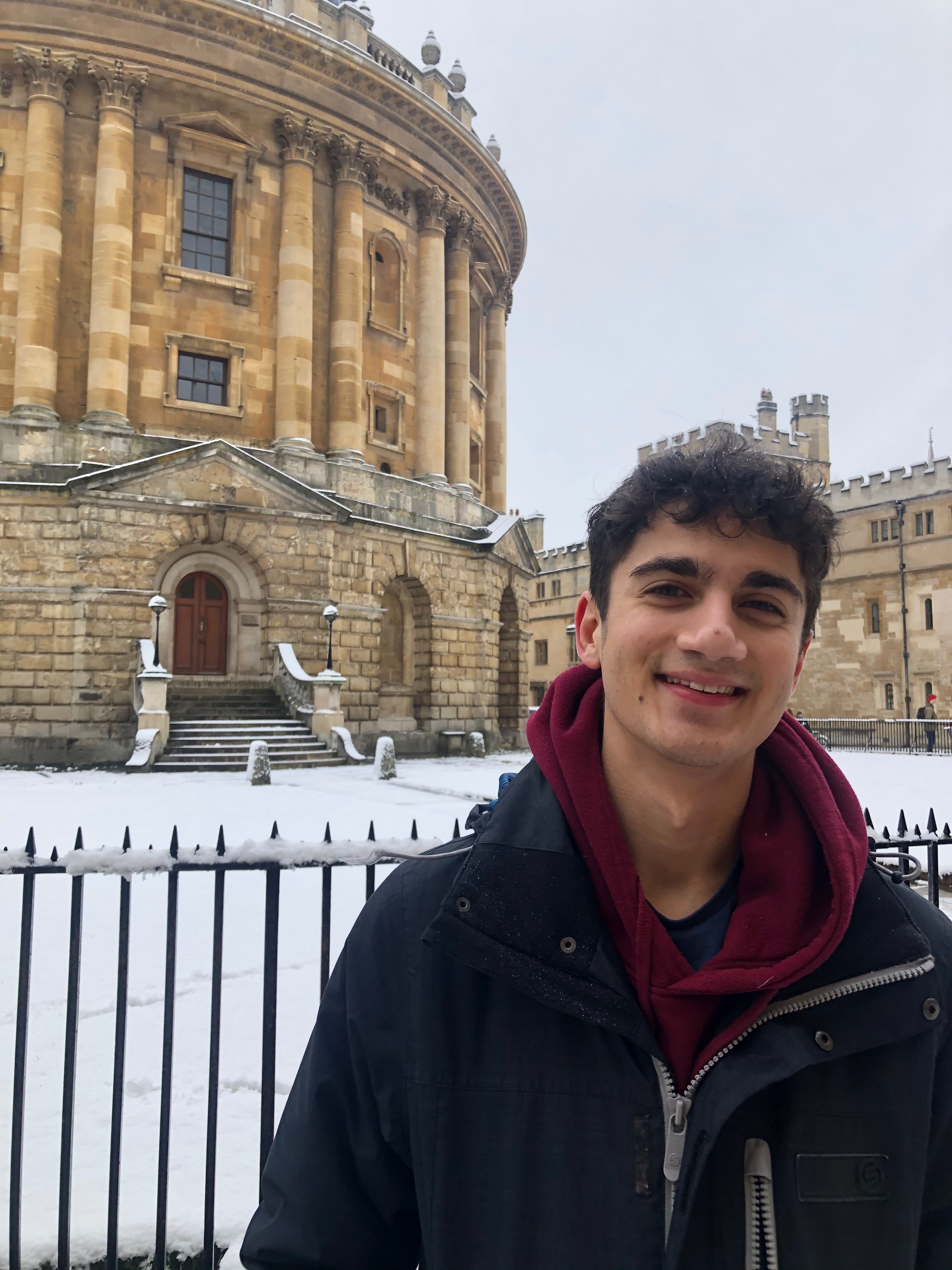 Luke in front of the Radcliffe Camera