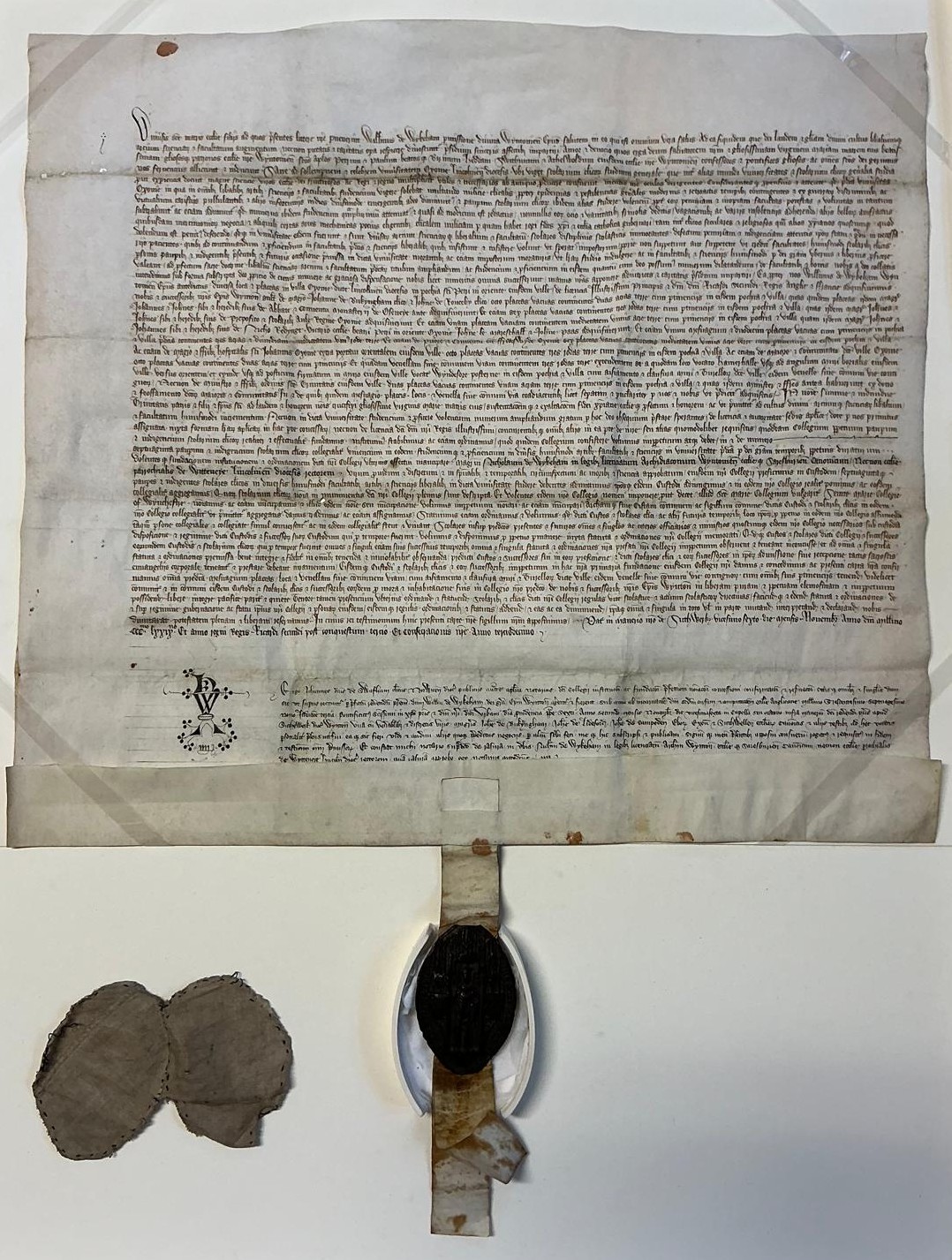  A handwritten charter