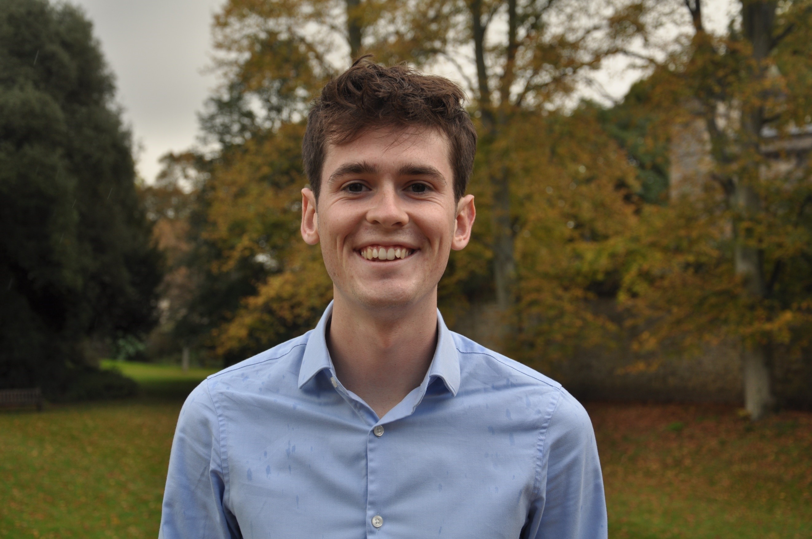 Rhodri in New College gardens