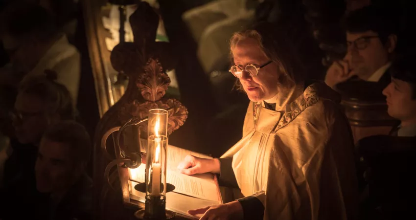 Rev Canon Professor Jane Shaw delivering the service