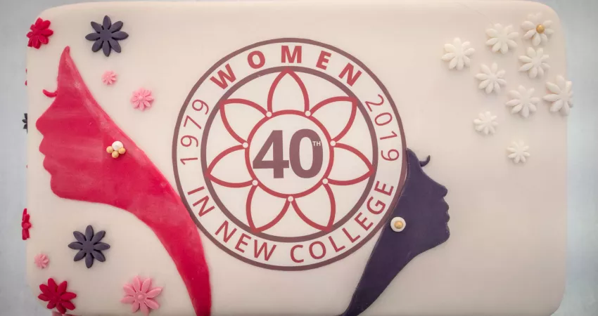 The celebratory 40th anniversary cake