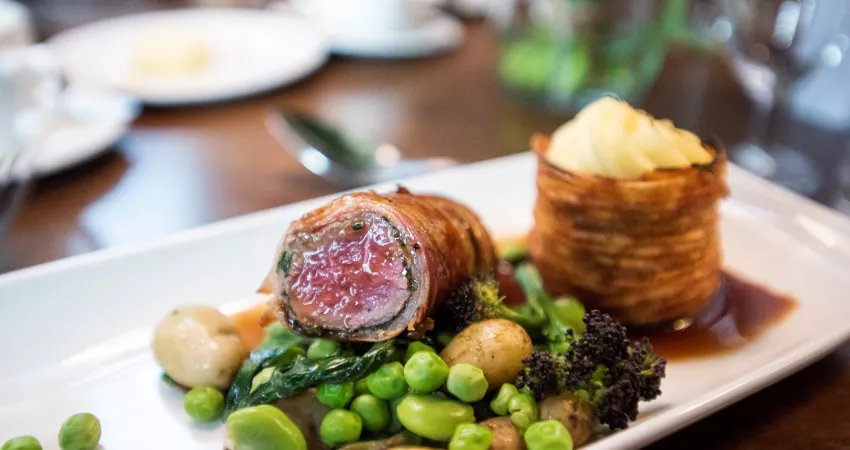 Oxfordshire Hogget, Wild Garlic, Spring Vegetables