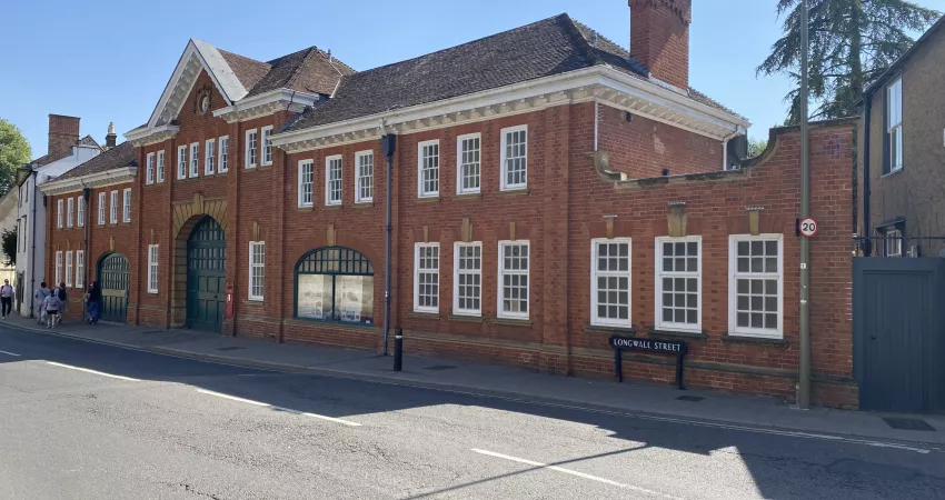 The old MG Building Frontage Now