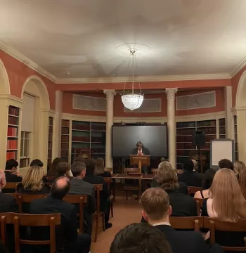 Professor Michael Broers in the midst of his talk in the McGregor Matthews Room